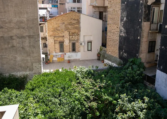 Oda ve Kahvaltı Azul