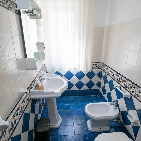 Azul Bed & Breakfast *